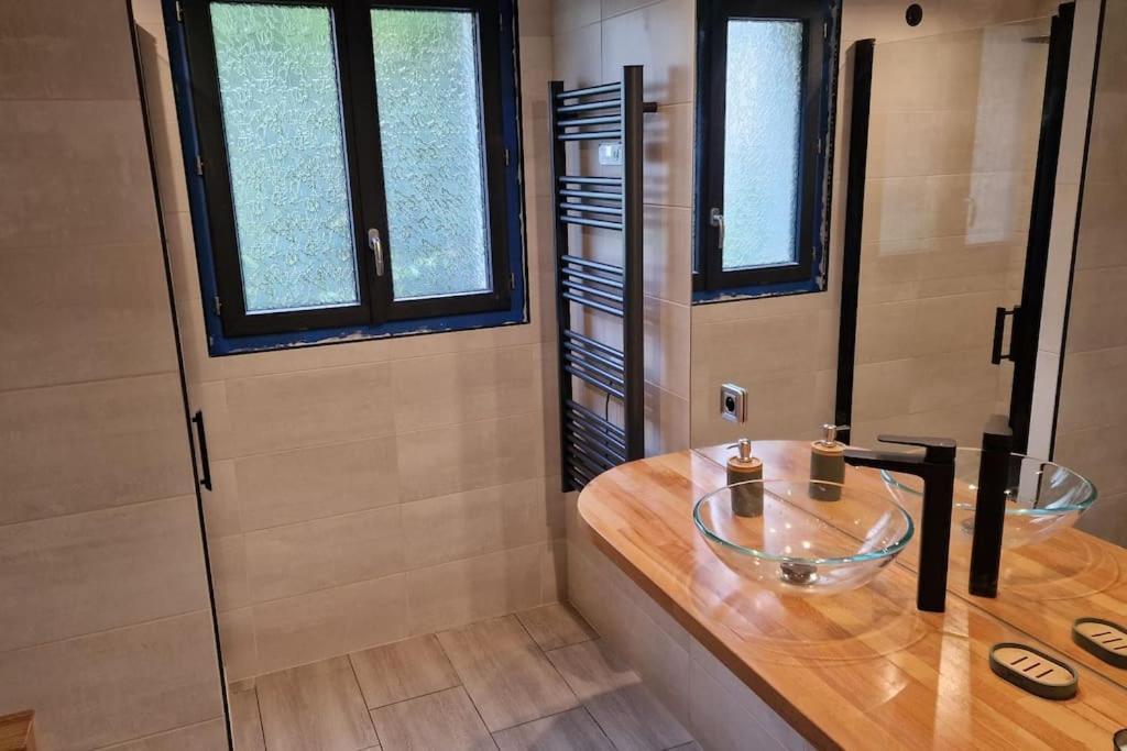 Ariege, Agreable T2 En Bord De Riviere Apartment Val-de-Sos Exterior foto